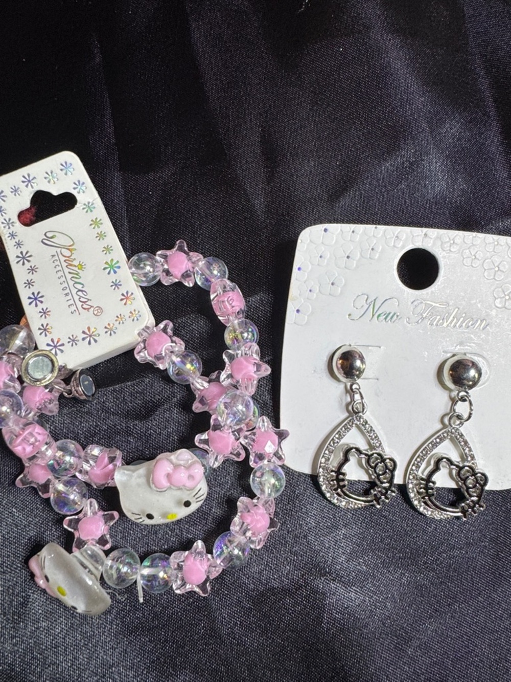Princess Sparkle Kids Pink Beaded Hello Kitty Bracelet Set